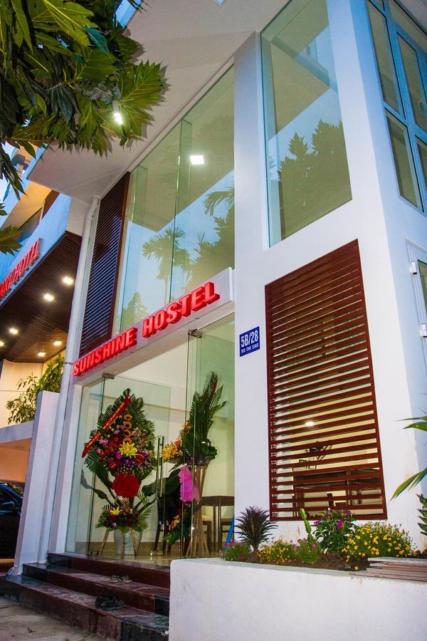 Sunshine Hostel Hue Bagian luar foto