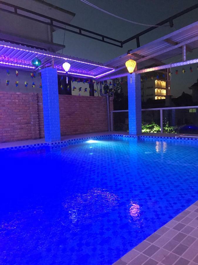 Sunshine Hostel Hue Bagian luar foto