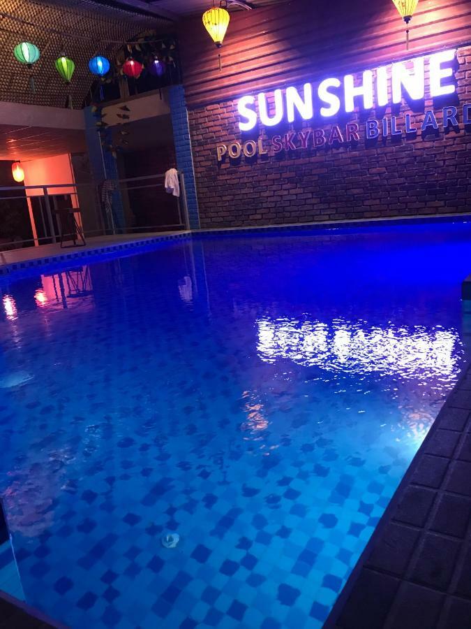 Sunshine Hostel Hue Bagian luar foto