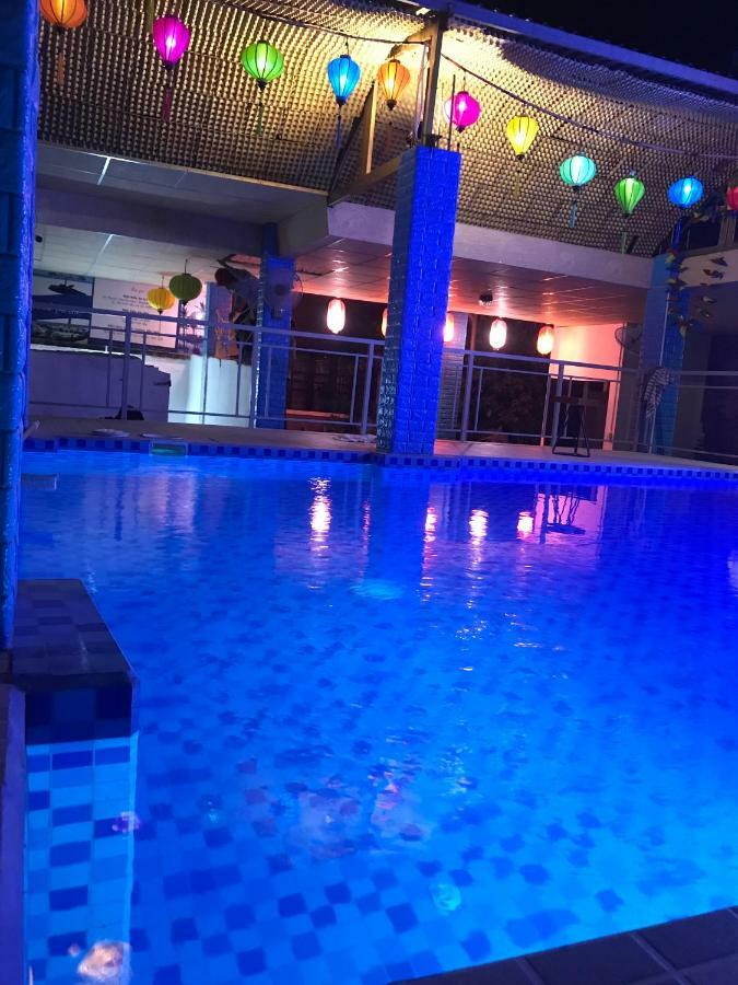 Sunshine Hostel Hue Bagian luar foto