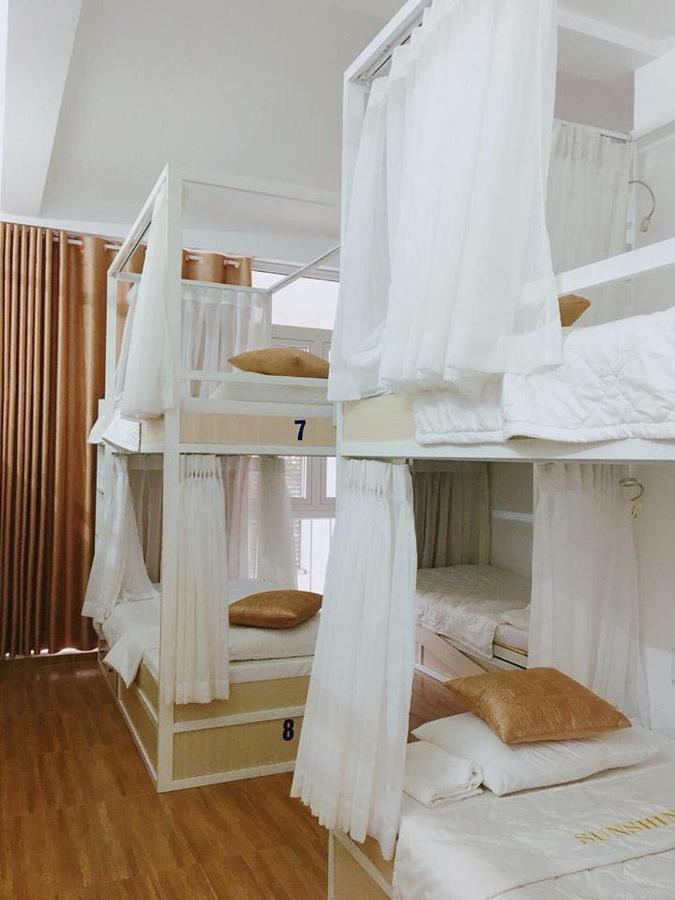 Sunshine Hostel Hue Bagian luar foto