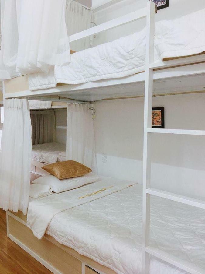 Sunshine Hostel Hue Bagian luar foto